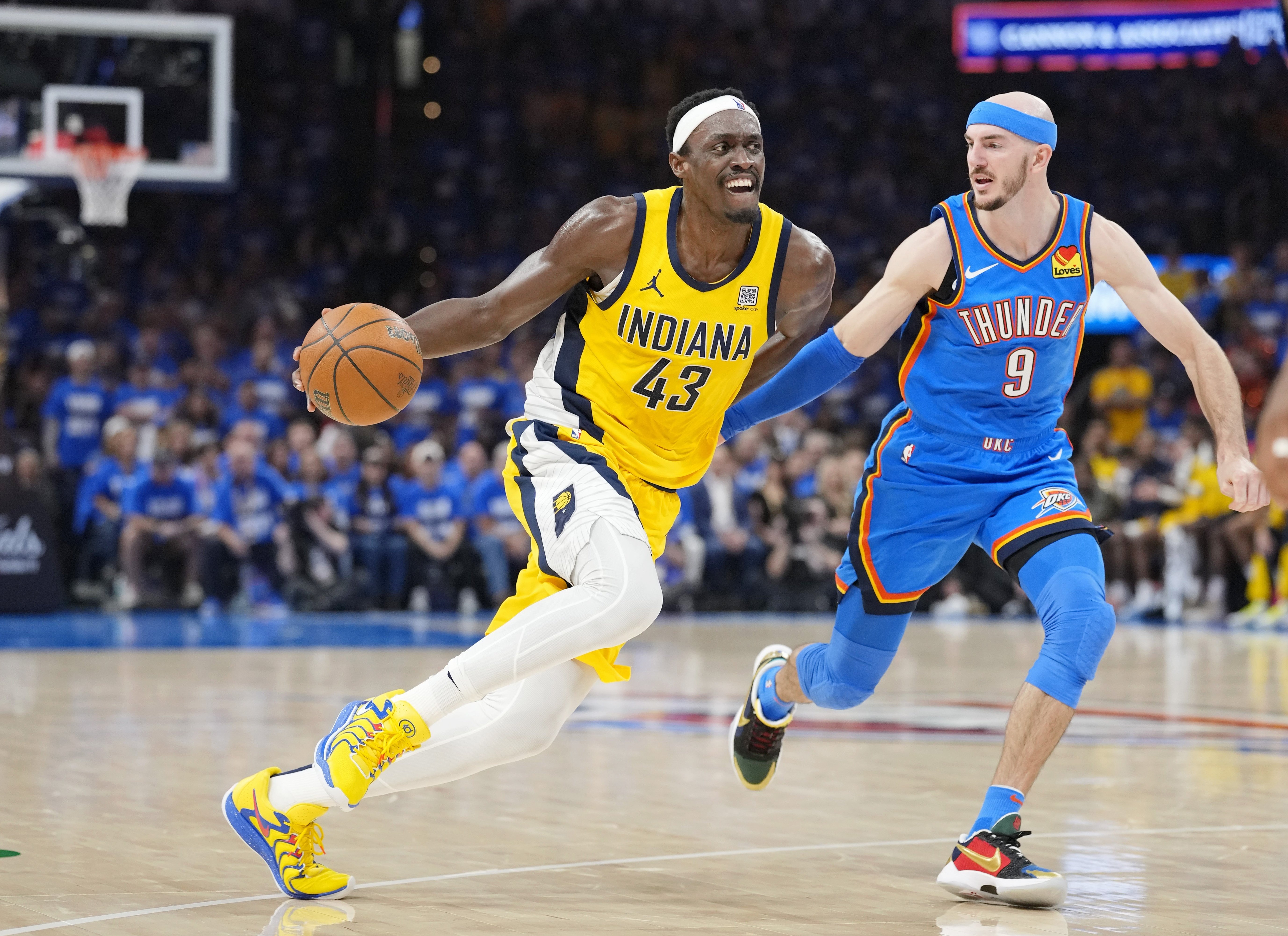 开云体育-西亚卡姆重要时刻领先优势明显,TES带队取胜!观众掌声雷动的简单介绍-开云体育