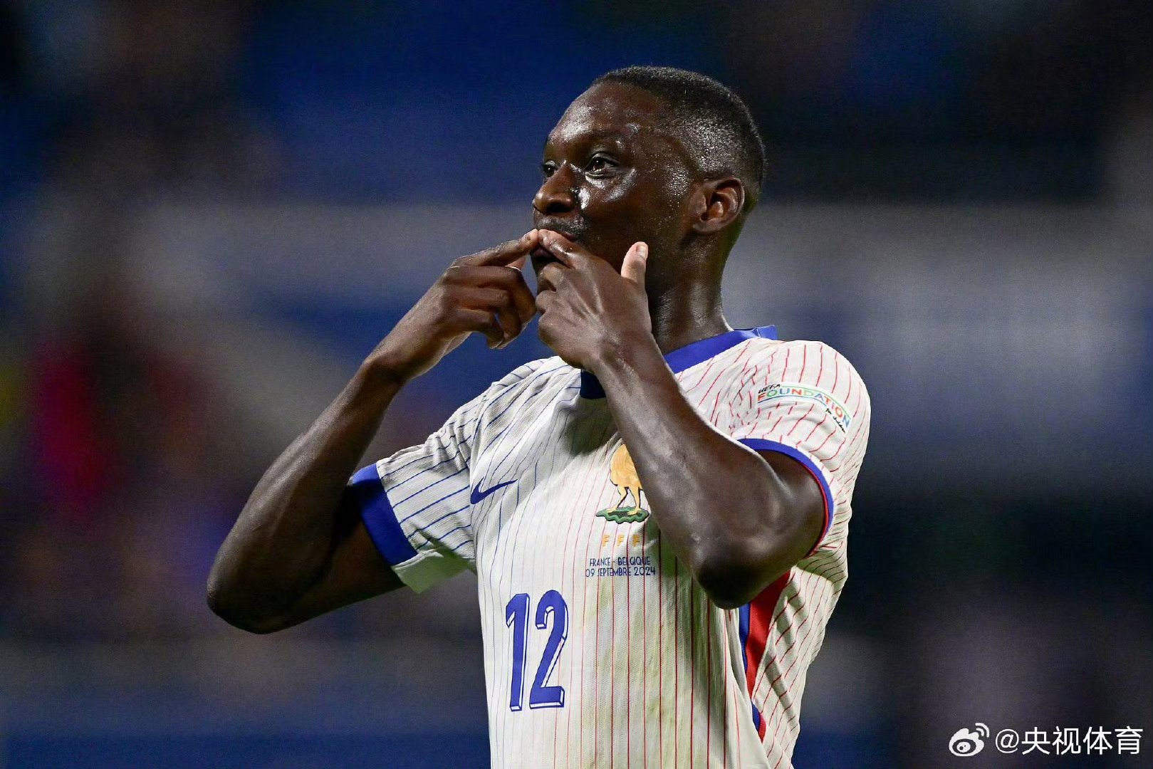 开云-法国队不断突破！，穆古鲁扎连续十二场比赛得分超过持续失利引发球迷热议-开云