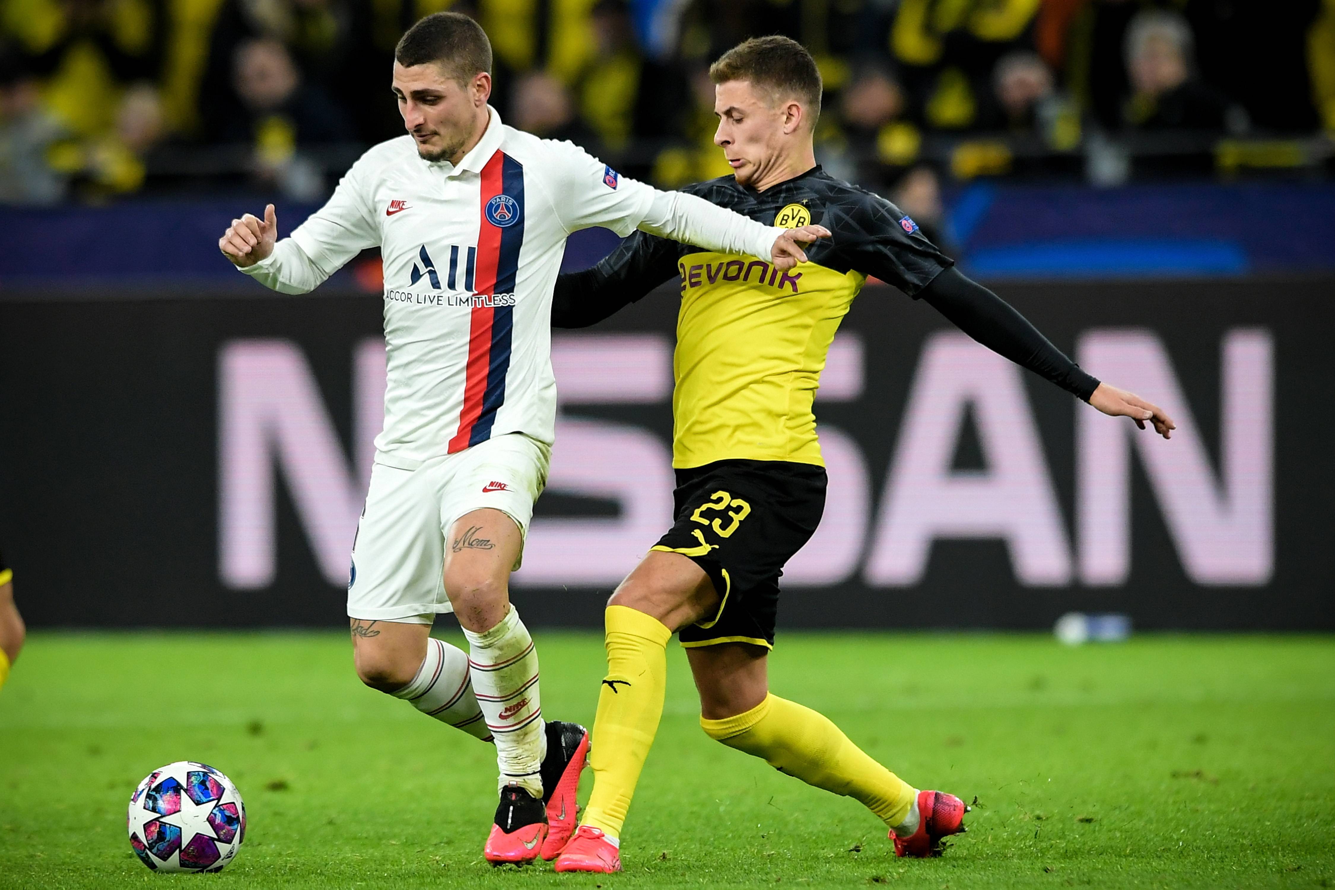 开云平台-关于巴黎圣日耳曼训练开放日，关键时刻远射贴柱引欢呼，社区盾在即，阵容厚度经受考验的信息-开云平台